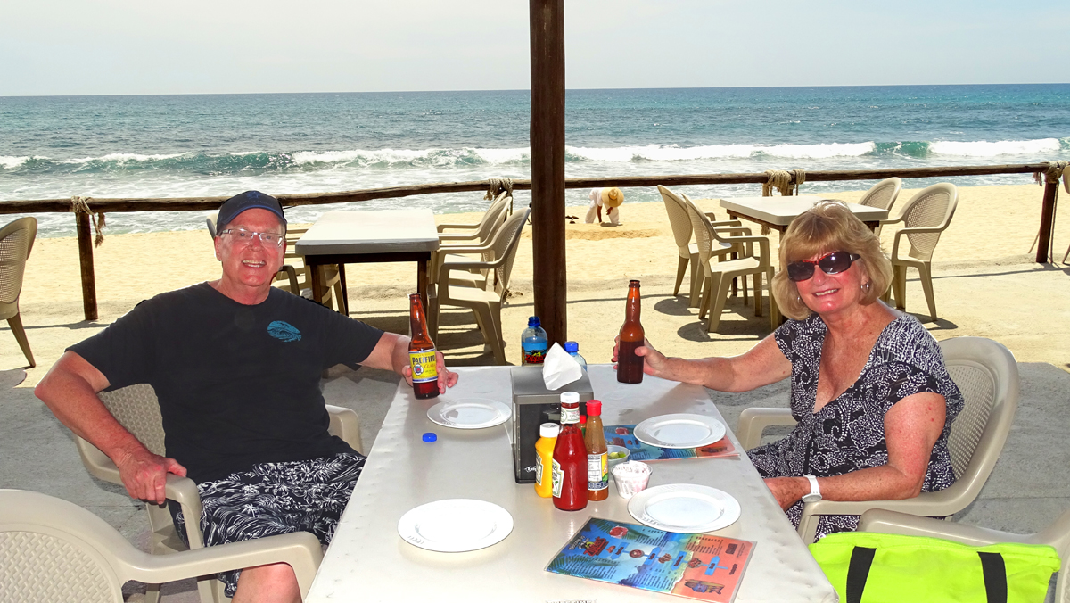 Anita & Dave at Zipper's Los Cabos
